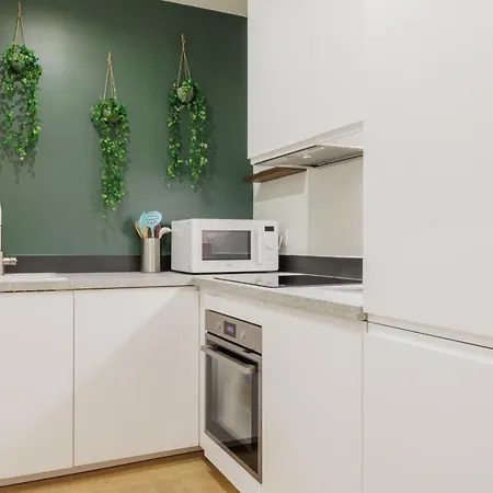 Authentic - 2p - Eiffel Tower شقة